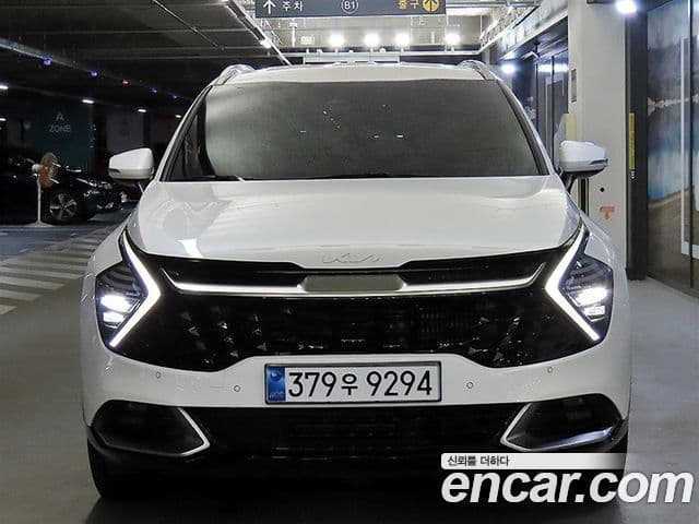 Kia Sportage 2023 — Фото 3/20