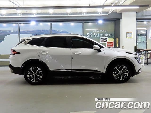 Kia Sportage 2023 — Фото 5/20