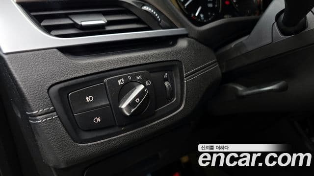 BMW X1 2021 — фото 18 из 20