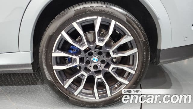 BMW X6 2024 — Photo 14/42