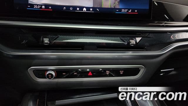 BMW X6 2024 — Photo 38/42