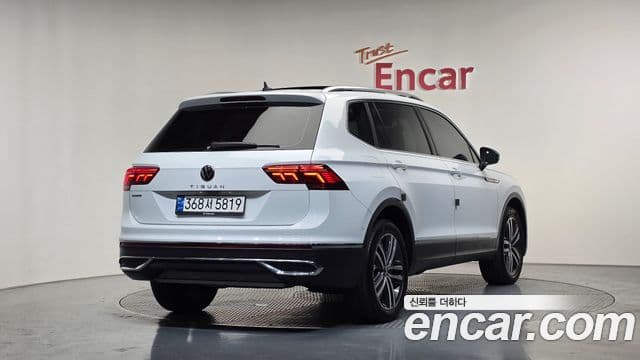 Volkswagen Tiguan Allspace 2022 — Фото 2/20