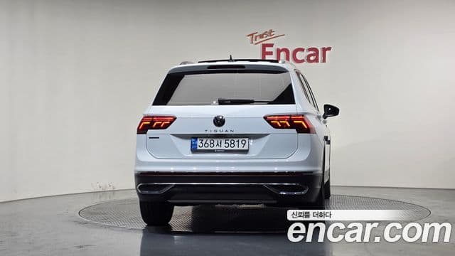 Volkswagen Tiguan Allspace 2022 — Фото 4/20