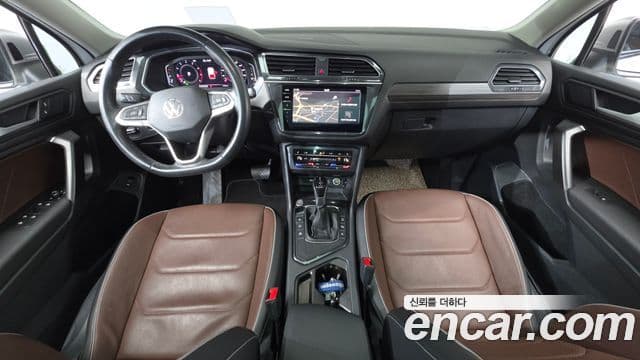 Volkswagen Tiguan Allspace 2022 — Фото 7/20