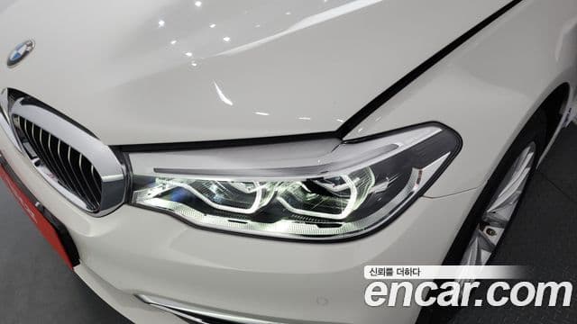 BMW 5 Series 2018 — Photo 5/34