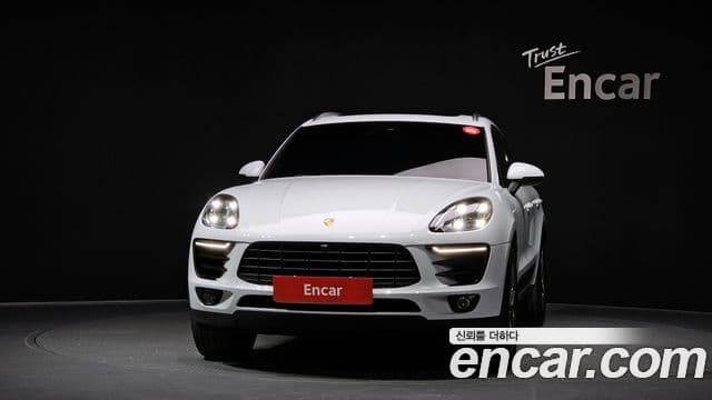 Porsche Macan 2018 — Şəkil 2/20