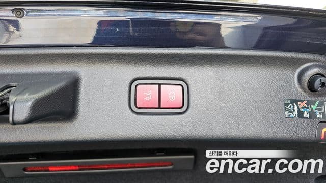 Mercedes-Benz S-Class 2022 — Photo 19/34