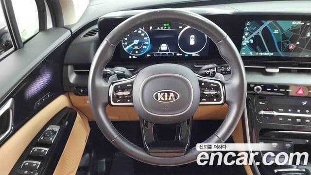 Kia Carnival 2021 — Şəkil 13/20