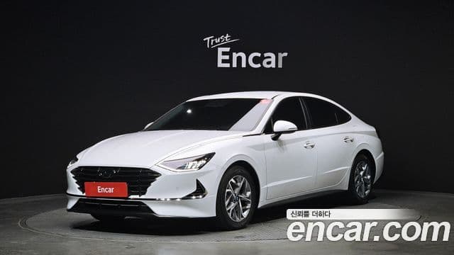 Hyundai Sonata Hybrid 2020 — ფოტო 19/20