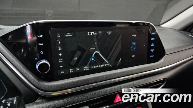 Hyundai Sonata Hybrid 2020 — ფოტო 18/20