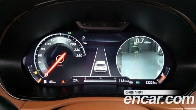 Genesis GV70 2022 — ფოტო 8/20