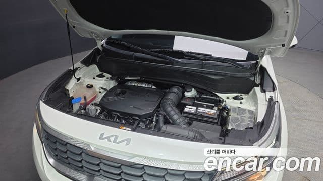 Kia Seltos 2022 — Şəkil 6/20