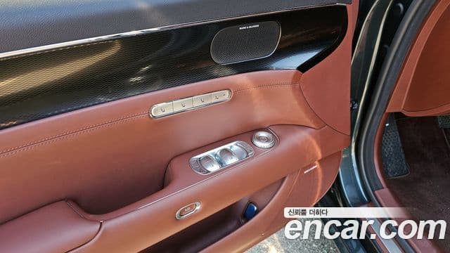 Genesis G90 2022 — Şəkil 17/20