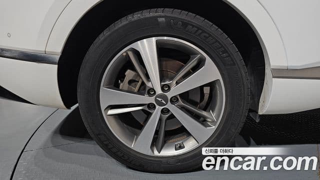 Genesis GV80 2022 — Şəkil 5/20