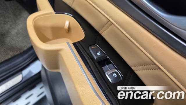 Kia Sorento 2020 — ფოტო 19/20
