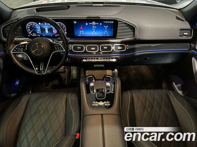 Mercedes-Benz GLS-Class 2025 — фото 10 из 20