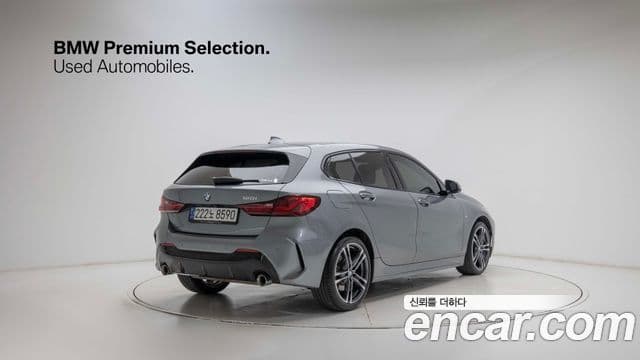 BMW 1 Series 2024 — фото 1 из 20