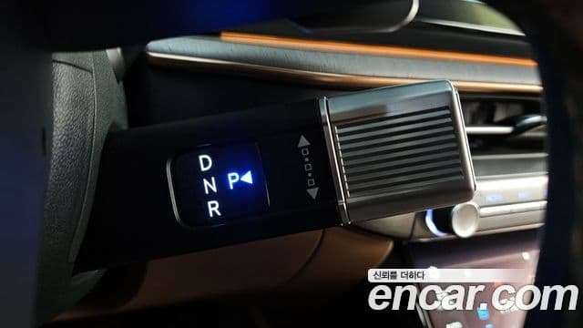 Hyundai Grandeur 2023 — фото 9 из 20