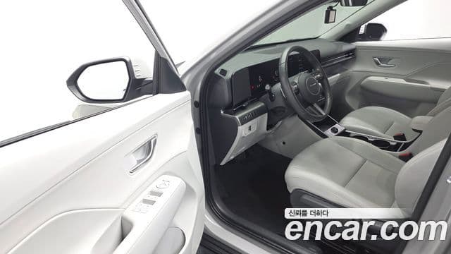 Hyundai Kona 2023 — Şəkil 10/20