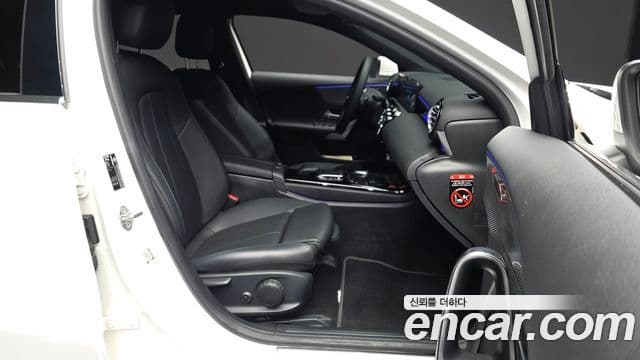 Mercedes-Benz A-Class 2021 — фото 11 из 20