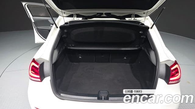Mercedes-Benz A-Class 2021 — фото 20 из 20