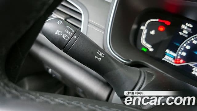 Renault Samsung SM6 2024 — ფოტო 23/33