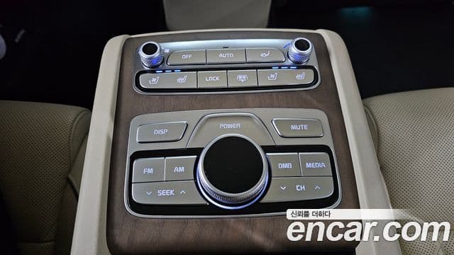 Kia The K9 2018 — ფოტო 19/20