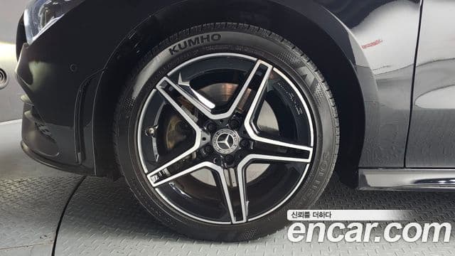 Mercedes-Benz CLA-Class 2021 — фото 5 из 20