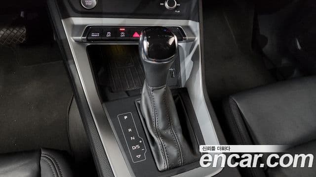 Audi Q3 2020 — ფოტო 7/20