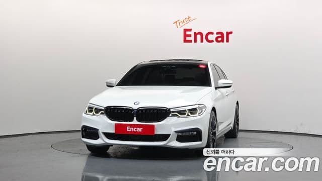 BMW 5 Series 2018 — Фото 3/20