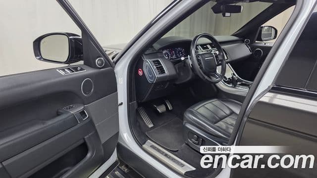 Land Rover Range Rover Sport 2019 — Şəkil 16/20