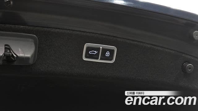 Genesis Electrified G80 2022 — Şəkil 19/20