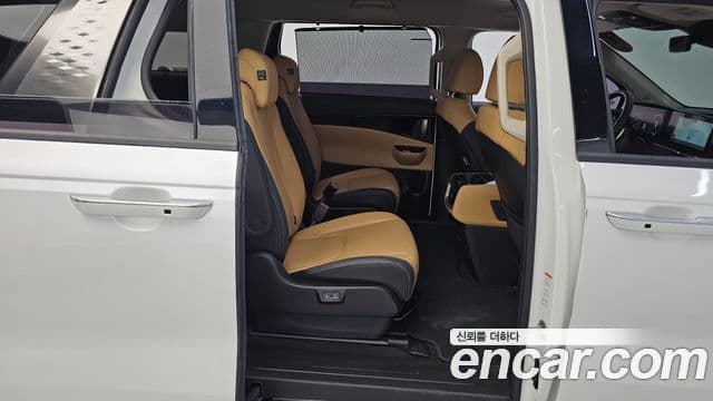 Kia Carnival 2022 — Şəkil 11/20