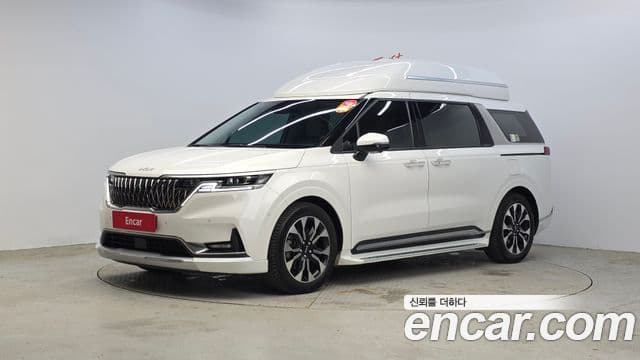 Kia Carnival 2022 — ფოტო 1/20