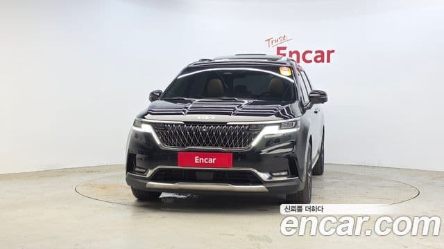Kia Carnival 2023 — ფოტო 3/20