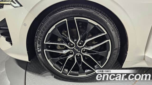 Kia K5 2022 — фото 5 из 20