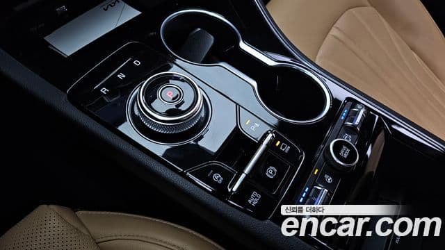 Kia K5 2022 — фото 9 из 20