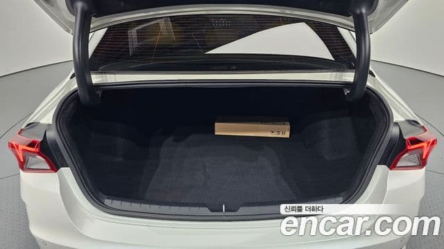 Kia K5 2022 — фото 20 из 20