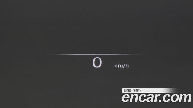Genesis GV70 2022 — ფოტო 17/20