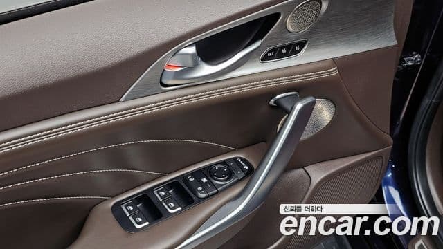 Kia Stinger 2021 — фото 18 из 20