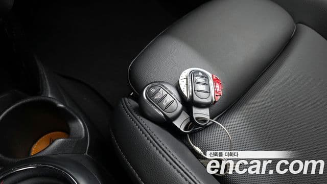 Mini Cooper S 2018 — Şəkil 16/20