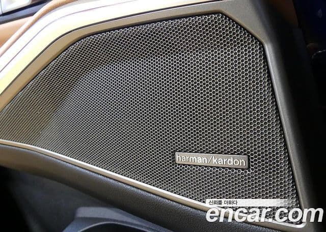 BMW 3 Series 2025 — ფოტო 16/20