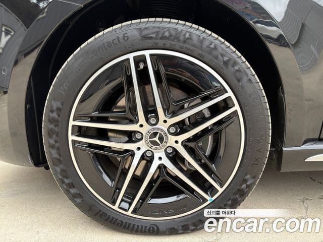 Mercedes-Benz V-Class 2025 — фото 4 из 17