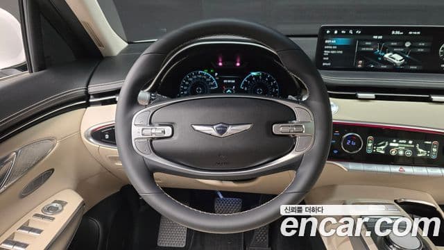 Genesis GV70 2023 — Şəkil 13/20