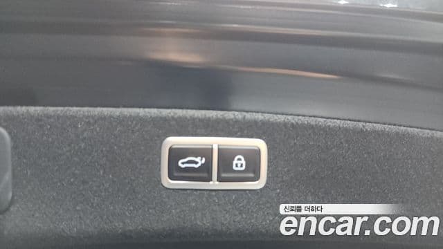 Genesis Electrified G80 2020 — ფოტო 17/20