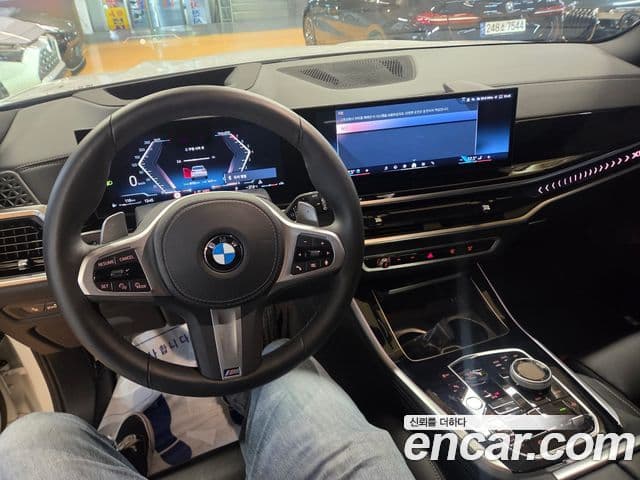 BMW X5 2025 — ფოტო 9/10