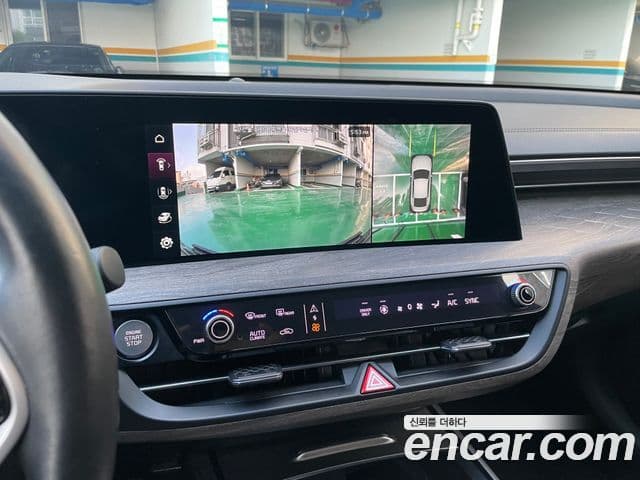 Kia K8 2022 — Şəkil 7/10