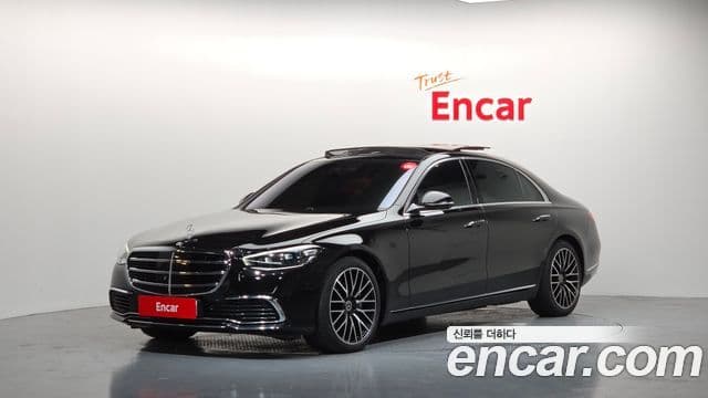 Mercedes-Benz S-Class 2024 — ფოტო 1/20