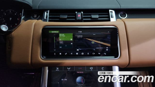 Land Rover Range Rover Sport 2019 — Şəkil 12/20