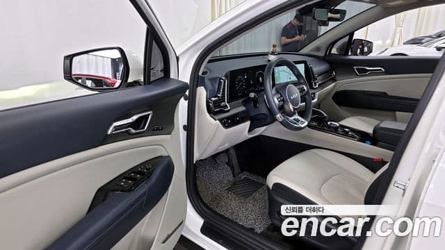 Kia Sportage 2021 — фото 10 из 20